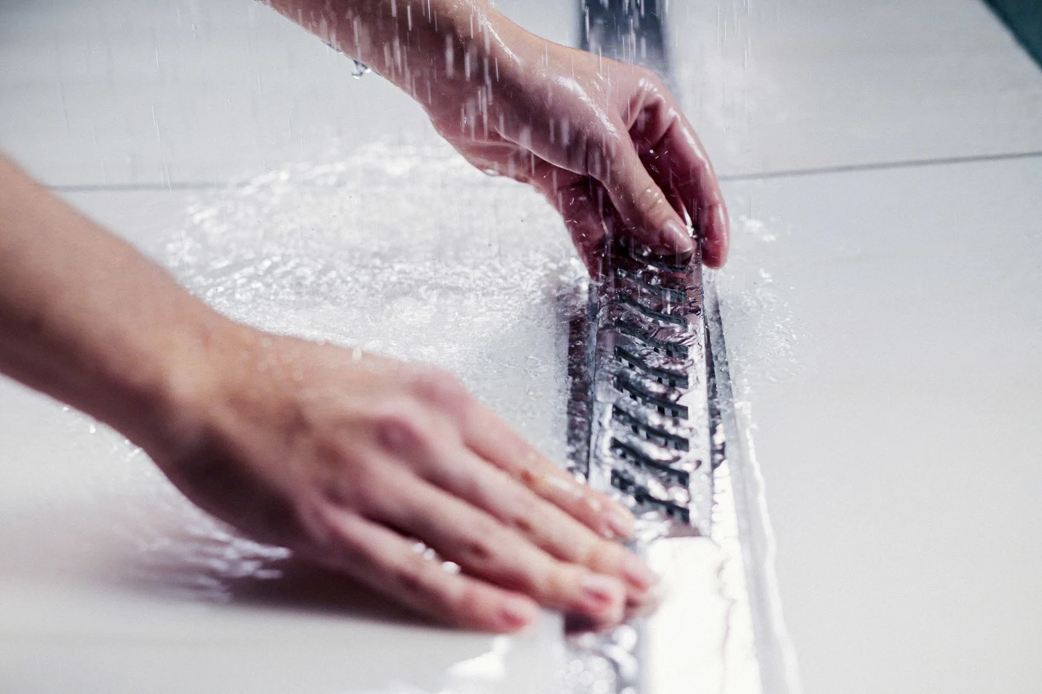 ACO ShowerDrain S+ Duschrinnen-Set Stripes 90 cm Sperrwasserhöhe 5 cm Bild 6