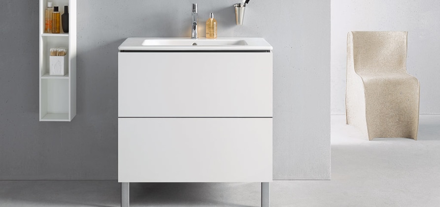 Bodenstehende Waschtischunterbauten