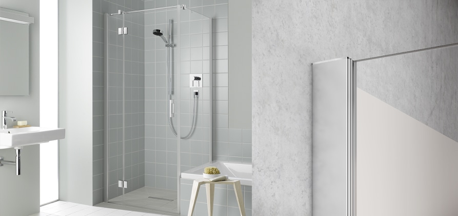 Seitenwand verk&uuml;rzt neben Badewanne LITVP