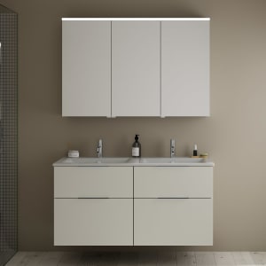 burgbad Eqio Badmöbel-Set 122 cm mit Keramik-Doppelwaschtisch Slim und Unterschrank mit Griff G0146, mit Spiegelschrank