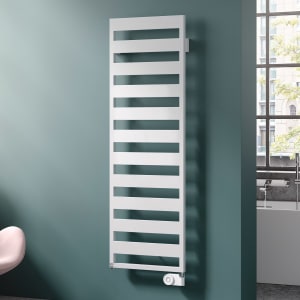 Kermi Casteo-E Badheizkörper 75 x 3 x 125,9 cm inkl. Elektro-Set FKS rechts