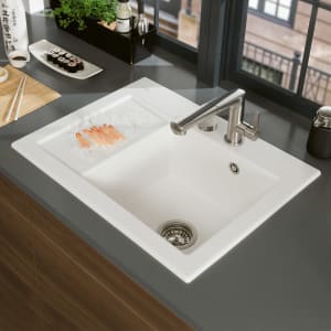 Villeroy & Boch Subway 45 Compact Einbauspüle, Ablaufgarnitur mit Excenterbetätigung, Becken rechts