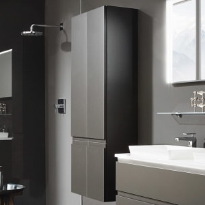 Puris b • straight Hochschrank 60 x 30 x 160 cm, mit 4 Türen