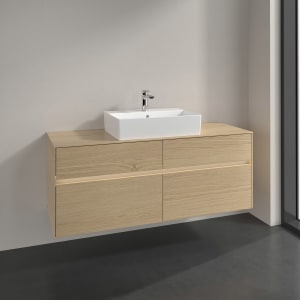 Villeroy & Boch Collaro Waschtischunterschrank 140 x 50 cm, mit 4 Auszügen und LED-Beleuchtung