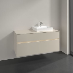 Villeroy & Boch Collaro Waschtischunterschrank 120 x 54,8 cm , mit LED-Beleuchtung, mit 4 Auszügen