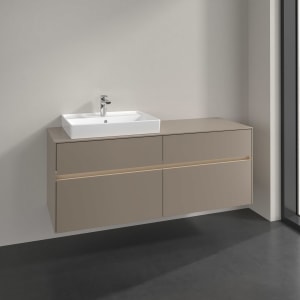 Villeroy & Boch Collaro Waschtischunterschrank 140 x 54,8 cm , mit LED-Beleuchtung, mit 4 Auszügen