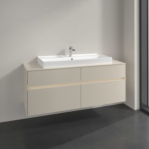 Villeroy & Boch Collaro Waschtischunterschrank 140 x 54,8 cm , mit LED-Beleuchtung, mit 4 Auszügen