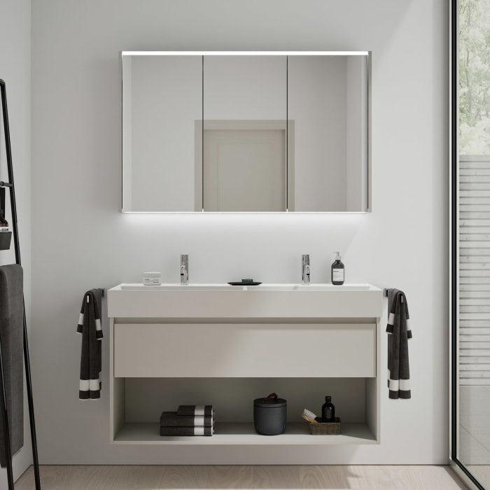 burgbad Devio Keramik-Waschtisch mit Unterschrank und LED-Spiegelschrank 120,5 cm, Doppeltür rechts, 1 Auszug