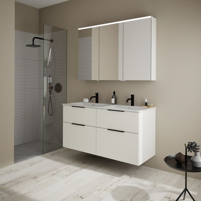 burgbad Eqio Badmöbel-Set 122 cm mit Keramik-Doppelwaschtisch Slim und Unterschrank mit Griff G0200, mit Spiegelschrank