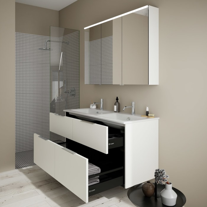 burgbad Eqio Badmöbel-Set 122 cm mit Keramik-Doppelwaschtisch Slim und Unterschrank mit Griff G0146, mit Spiegelschrank