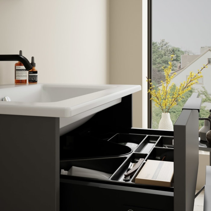 burgbad Eqio Badmöbel-Set 65 cm mit Keramik-Waschtisch Slim und Unterschrank mit Griff G0200, mit Spiegelschrank