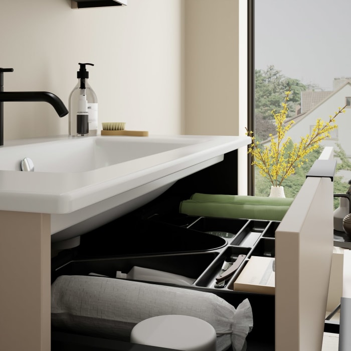 burgbad Eqio Badmöbel-Set 92 cm mit Keramik-Waschtisch Slim und Unterschrank mit Griff G0200, mit Spiegelschrank