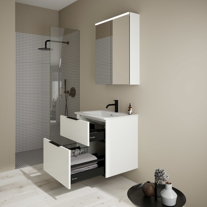 burgbad Eqio Badmöbel-Set 65 cm mit Keramik-Waschtisch Slim und Unterschrank mit Griff G0200, mit Spiegelschrank