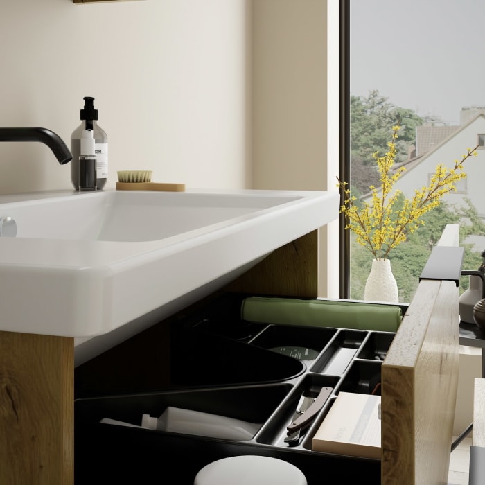 burgbad Eqio Möbelkombination inkl. Keramik-Waschtisch 83 cm, mit Griff G0200