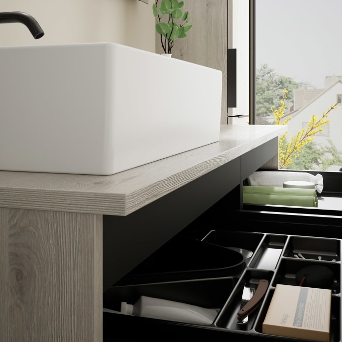 burgbad Eqio Waschtischkombination mit Keramik-Aufsatzwaschtisch 140 cm, links, mit Griff G0200