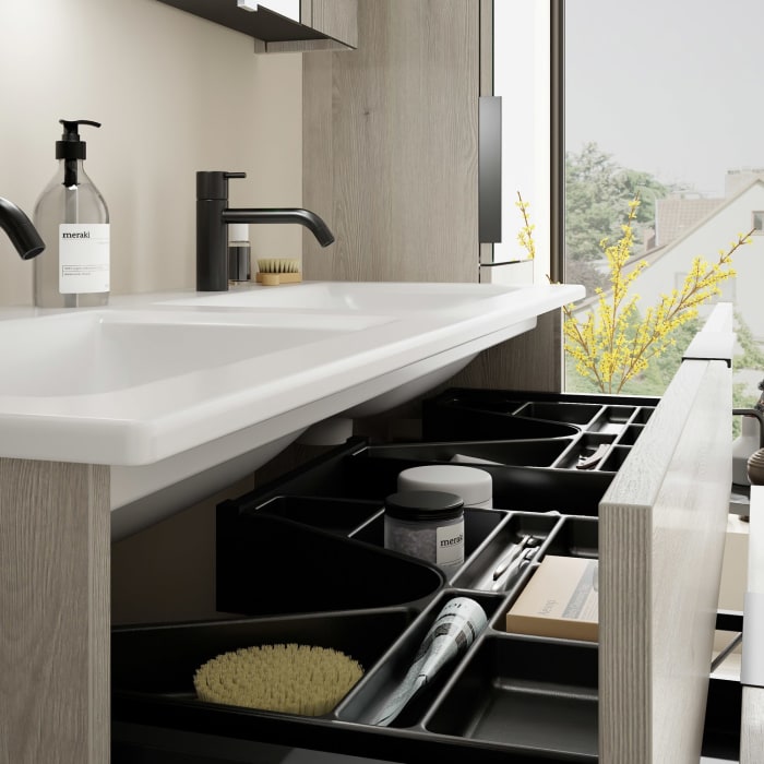 burgbad Eqio Waschtischkombination mit Keramik-Doppelwaschtisch Slim, 122 cm, mit Griff G0200