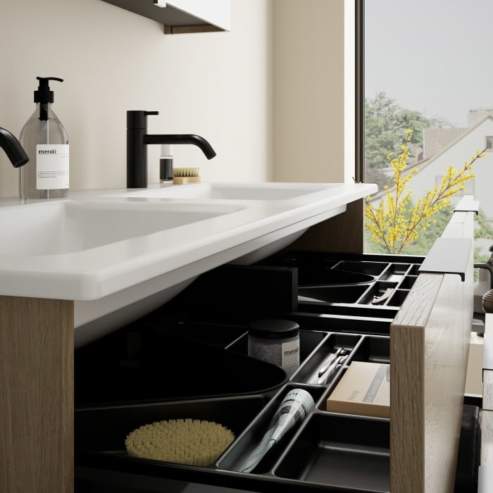 burgbad Eqio Waschtischkombination mit Keramik-Doppelwaschtisch Slim, 122 cm, mit Griff G0200