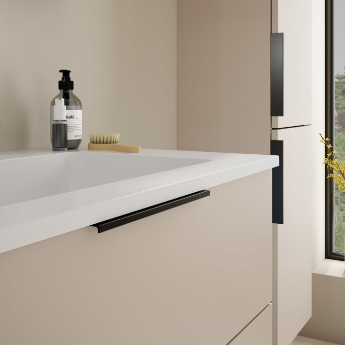 burgbad Eqio Waschtischkombination mit Mineralguss-Waschtisch, 82 cm, mit Griff G0200