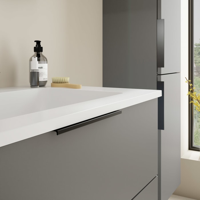 burgbad Eqio Waschtischkombination mit Mineralguss-Waschtisch, 82 cm, mit Griff G0200