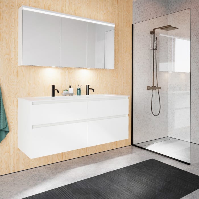 burgbad Lin20 Spiegelschrank mit LED-Beleuchtung, 140 cm, 3 Spiegeltüren, links, mit Waschtischbeleuchtung