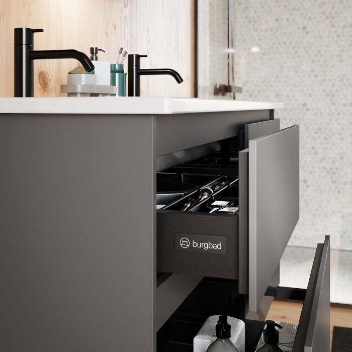 burgbad Lin20 Waschtischunterschrank mit Keramik-Doppelwaschtisch 123 cm, 4 Auszüge