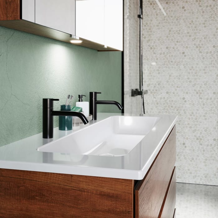 burgbad Lin20 Waschtischunterschrank mit Keramik-Waschtisch 123 cm, 3 Auszüge