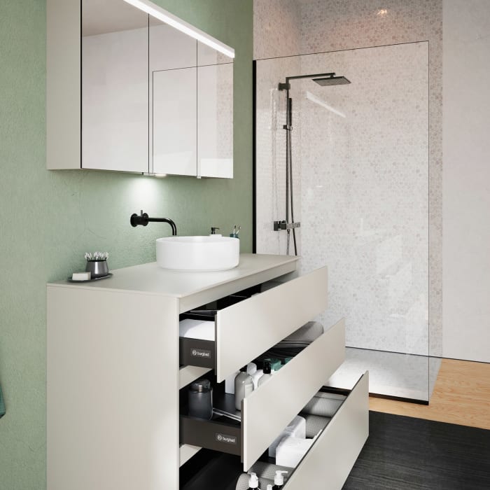 burgbad Lin20 Waschtischunterschrank mit Konsolenplatte 120 cm,  3 Auszüge, Beckenausschnitt mittig