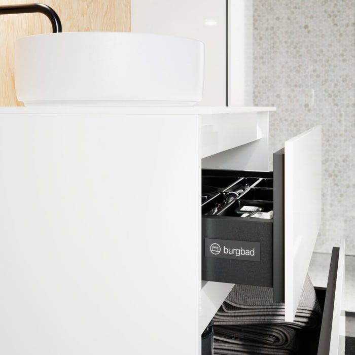 burgbad Lin20 Waschtischunterschrank mit Konsolenplatte 60 cm, 3 Auszüge, Beckenausschnitt mittig