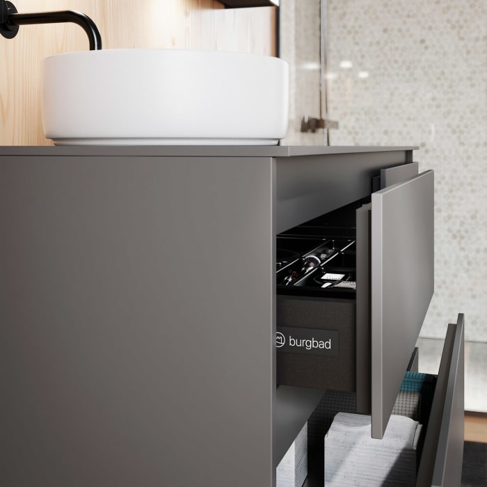 burgbad Lin20 Waschtischunterschrank mit Konsolenplatte 140 cm, 6 Auszüge, Beckenausschnitt links