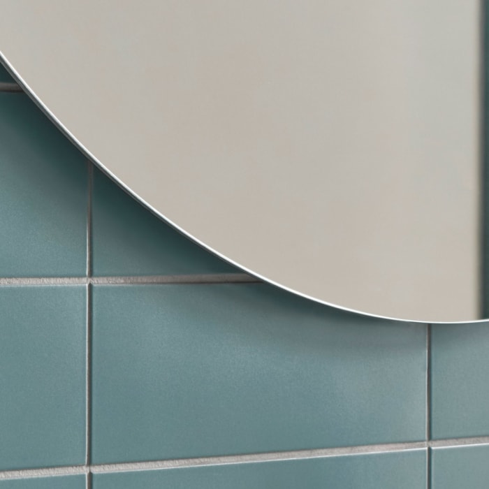 Emco Pure LED Badspiegel Ø 60 cm mit verspiegelter Oberfläche