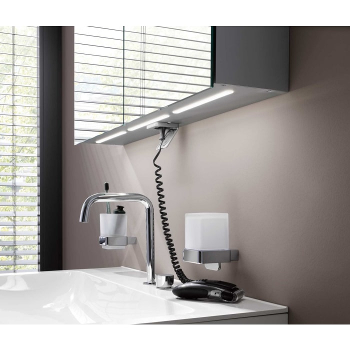 Emco pure 2 Style LED-Lichtspiegelschrank 160 cm, mit LED-Aufsatzleuchte, 3 Türen