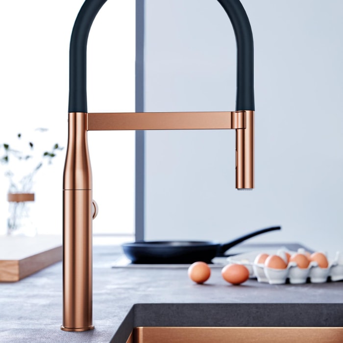 GROHE Essence New Einhand-Spültischbatterie mit Profispülbrause