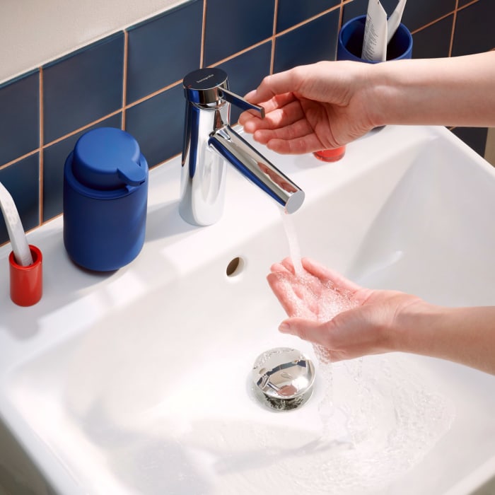 hansgrohe Zesis S Einhebel-Waschtischarmatur 100 CoolStart mit Push-Open Ablaufgarnitur