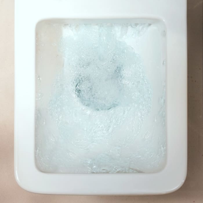 hansgrohe EluPura Original Q Stand WC für aufgesetzten Spülkasten 640 wandbündig mit horizontalem/vertikalem Abgang AquaChannel Flush, HygieneEffect