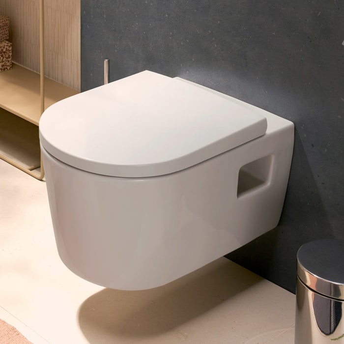 hansgrohe EluPura Original S Wand WC Set 540 AquaChannel Flush, HygieneEffect mit WC-Sitz mit SoftClose und QuickRelease