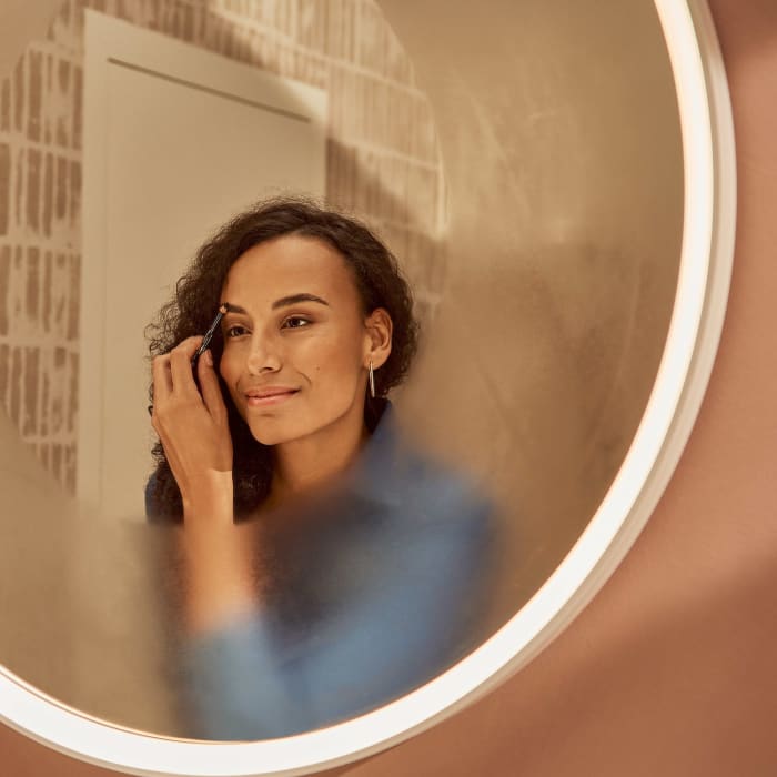 hansgrohe Xarita S Badspiegel Ø 90 cm mit Infrarot-Sensor in mattem Weiß