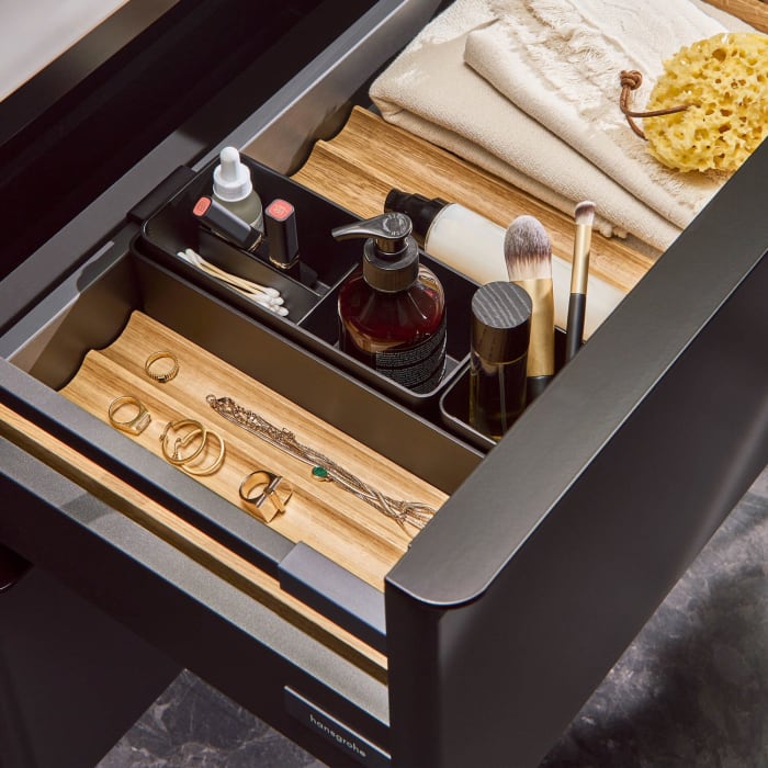 hansgrohe Xelu Q Waschtischunterschrank 78 x 60,5 cm, 2 Schubkästen, Griff mattweiß