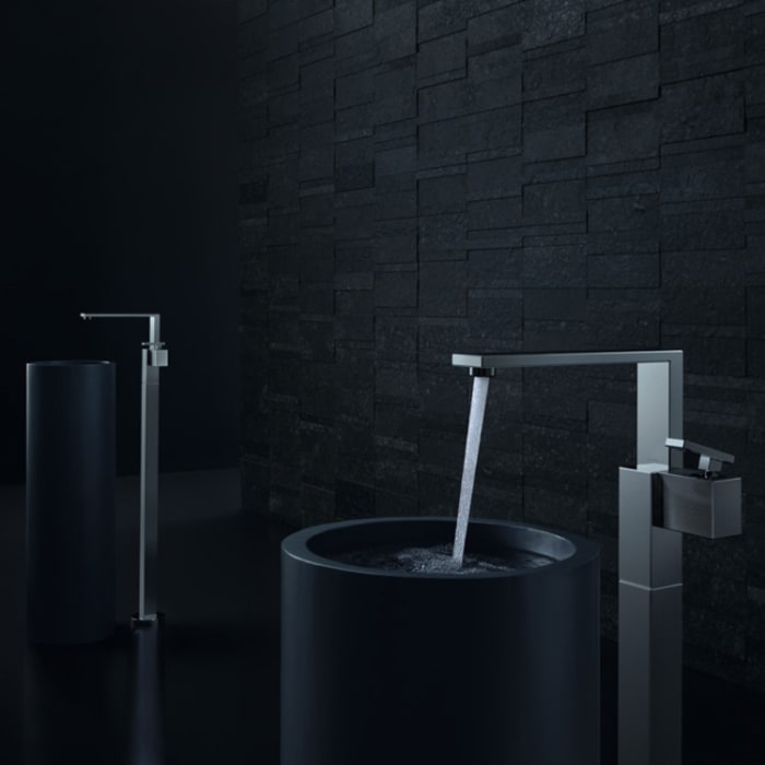 AXOR Edge Einhebel-Waschtischmischer bodenstehend mit Push-Open Ablaufgarnitur-Diamantenschliff