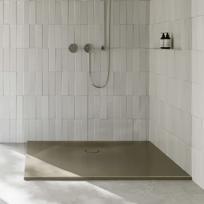 Bette BetteFloor Side Duschfläche 160 x 120 cm mit BetteGlasur® Plus und Minimum-Wannenträger