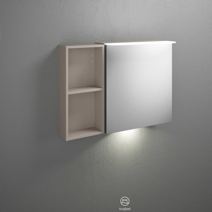 burgbad Badu Spiegelschrank mit LED-Aufsatzleuchte 90 cm, 1 Spiegeltür rechts, Regal links inkl. LED-Waschtischbeleuchtung