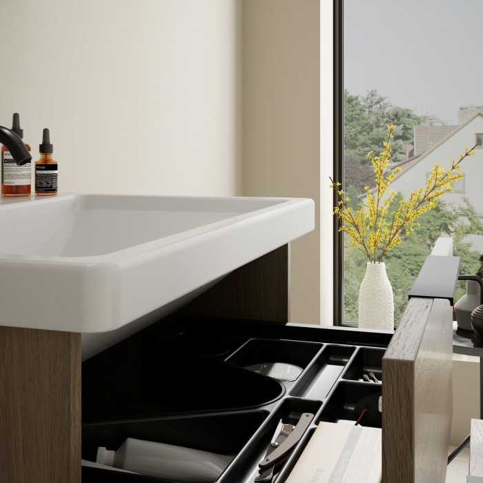 burgbad Eqio Möbelkombination inkl. Keramik-Waschtisch 65 cm, mit Griff G0200