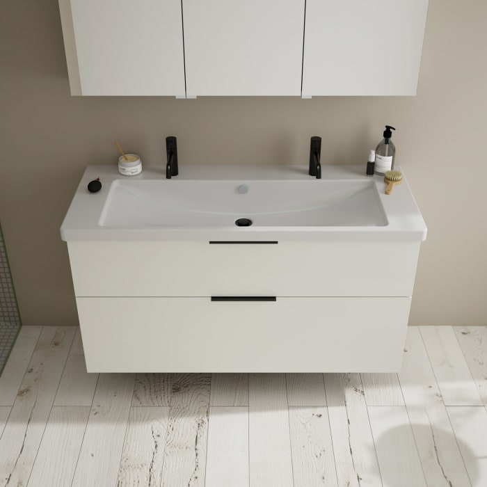 burgbad Eqio Möbelkombination inkl. Keramik-Doppelwaschtisch 123 cm links, mit Griff G0200