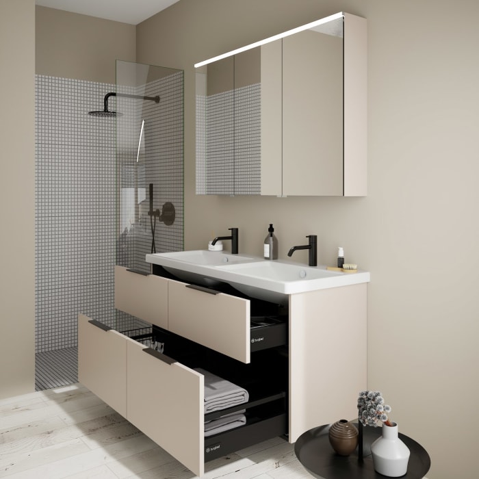 burgbad Eqio Möbelkombination inkl. Keramik-Doppelwaschtisch 123 cm, Doppeltür Spiegelschrank rechts, mit Griff G0200