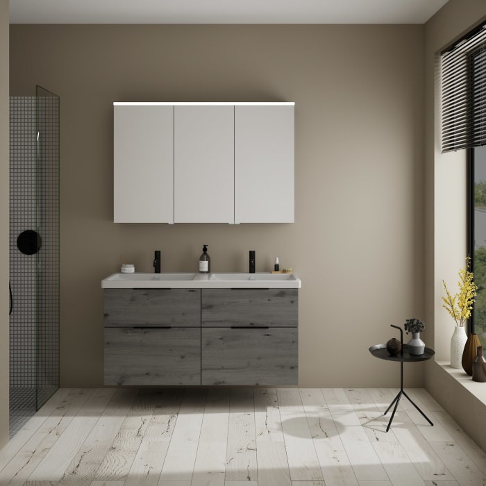 burgbad Eqio Möbelkombination inkl. Keramik-Doppelwaschtisch 123 cm, Doppeltür Spiegelschrank rechts, mit Griff G0200