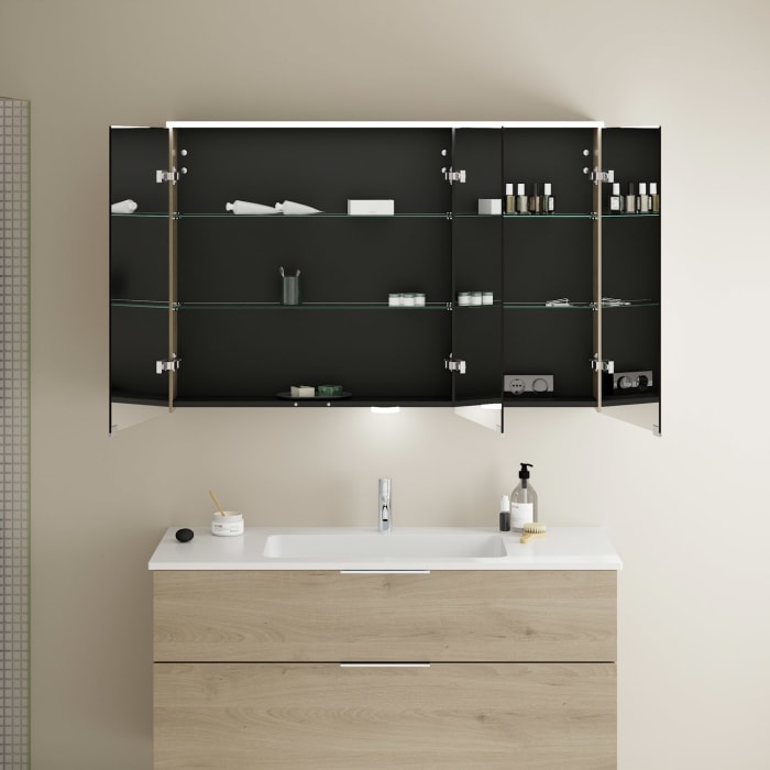 burgbad Eqio Spiegelschrank mit LED-Aufsatzleuchte und LED-Waschtischbeleuchtung 120 cm Links