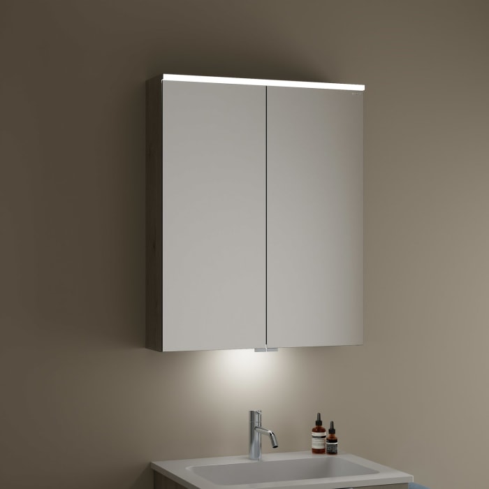 burgbad Eqio Spiegelschrank mit LED-Aufsatzleuchte und LED-Waschtischbeleuchtung 65 cm