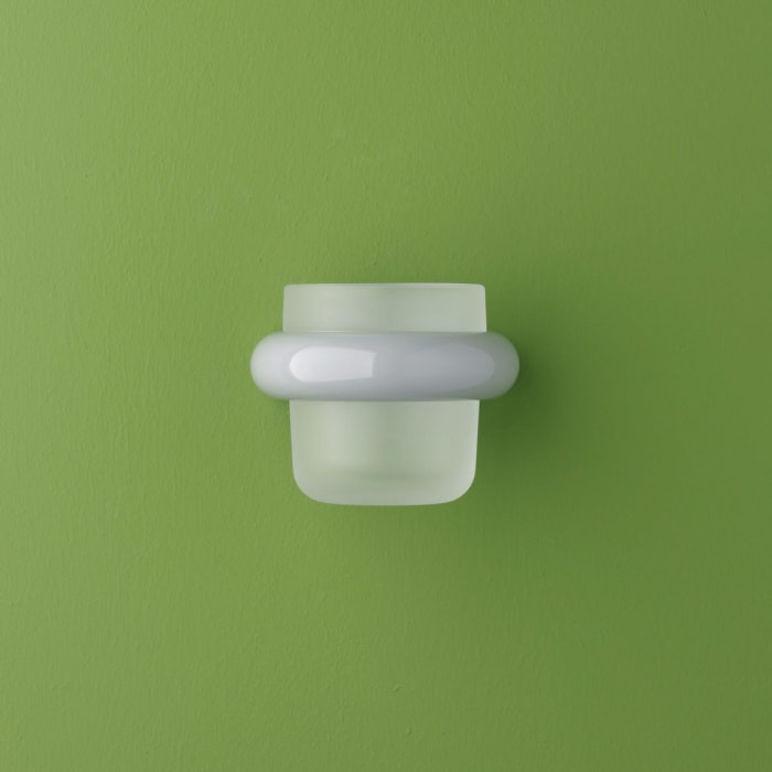 HEWI Serie 477 Halter für Becher oder Seifenschale