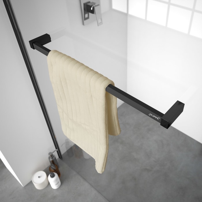 HÜPPE Classics 2 EasyEntry Seitenwand in Flucht für Gleittür im Sondermaß, Glas mit Anti-Plaque