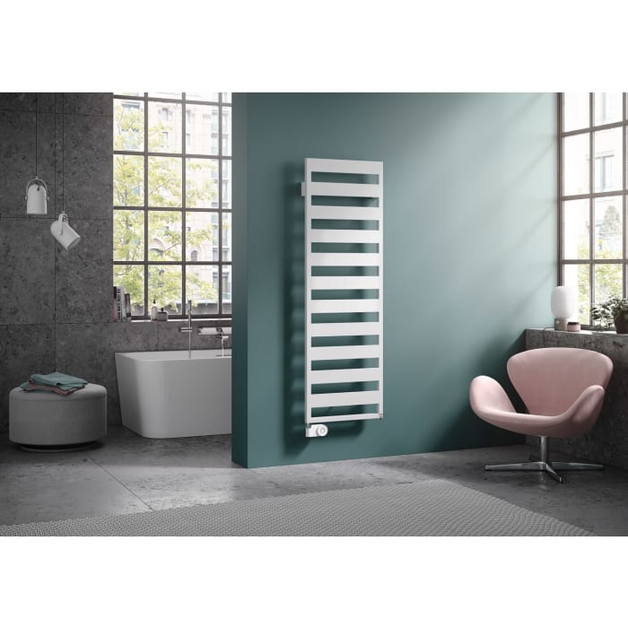 Kermi Casteo-E Badheizkörper 75 x 3 x 125,9 cm inkl. Elektro-Set FKS links