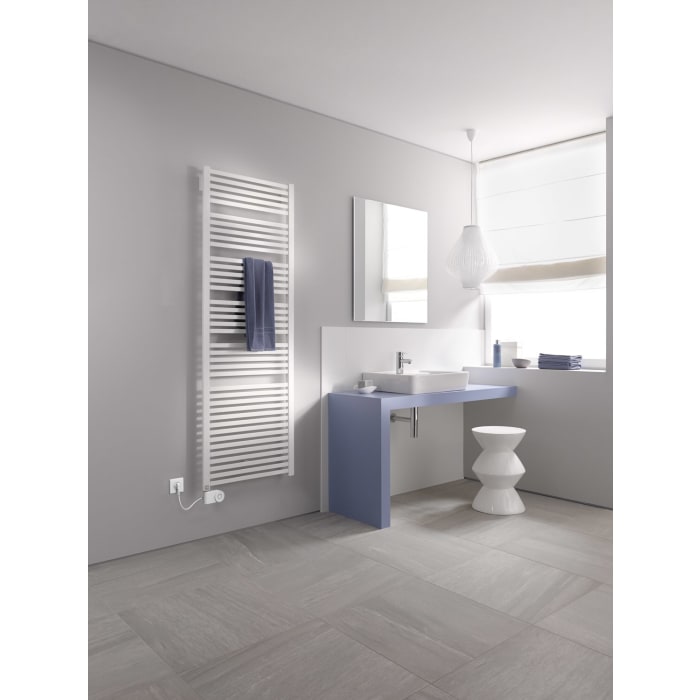 Kermi Geneo quadris-E Badheizkörper 89,6 x 3,2 x 149,4 cm inkl. Elektro-Set FKS links